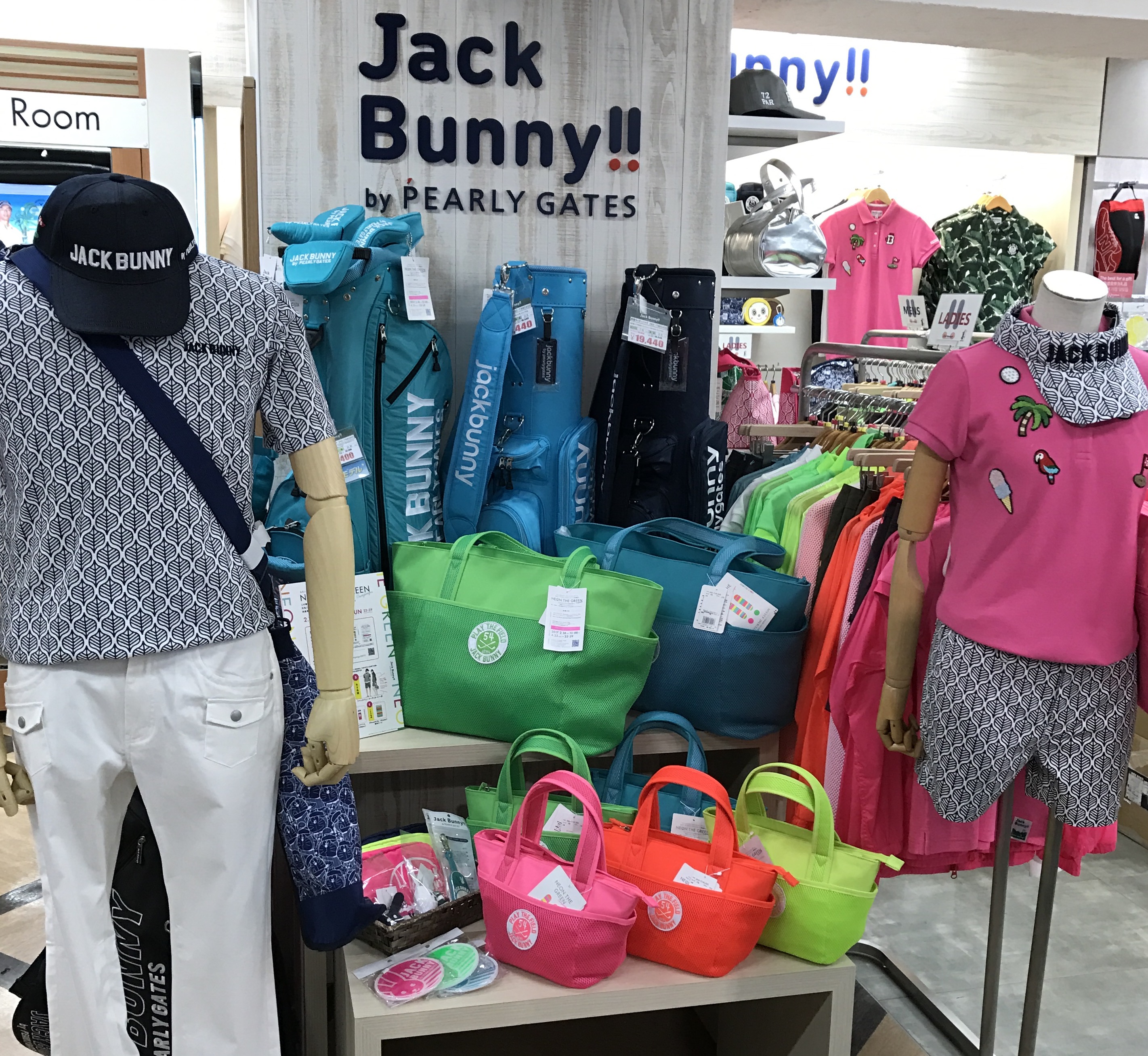 Victoria Golf 新宿店リニューアルオープン Blog Jack Bunny